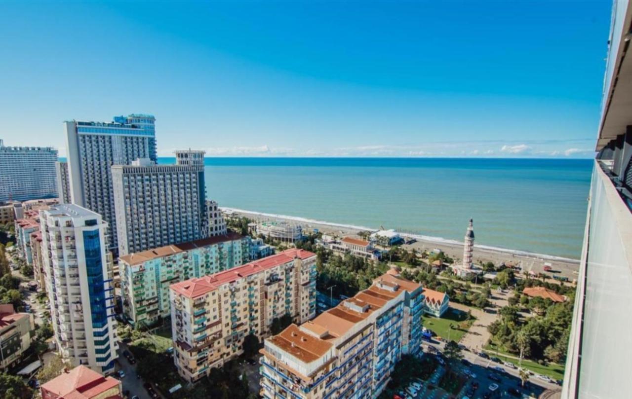 Orbi City Batumi Sea View Aparthotel Exterior photo